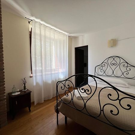 Locanda Sul Lago Санто-Стефано-ди-Сессанио Экстерьер фото