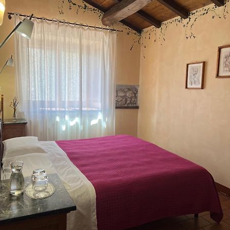 Locanda Sul Lago Санто-Стефано-ди-Сессанио Экстерьер фото