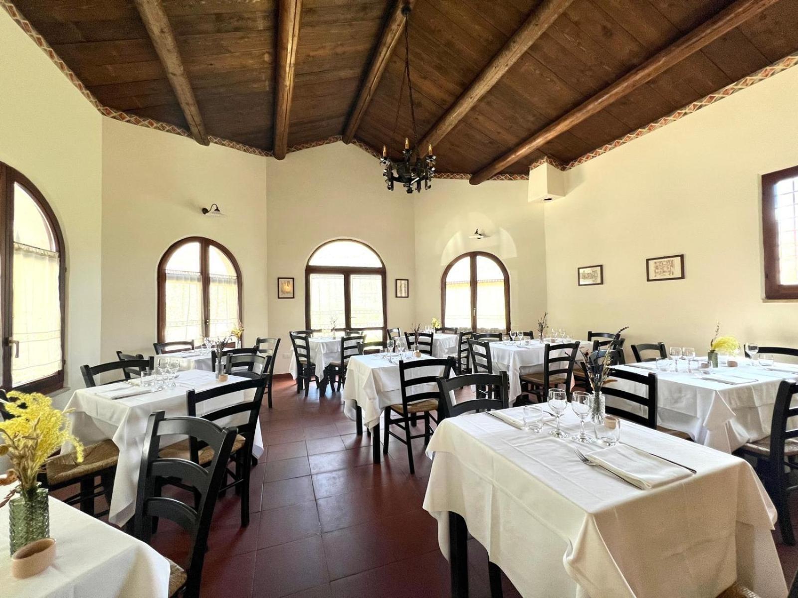 Locanda Sul Lago Санто-Стефано-ди-Сессанио Экстерьер фото