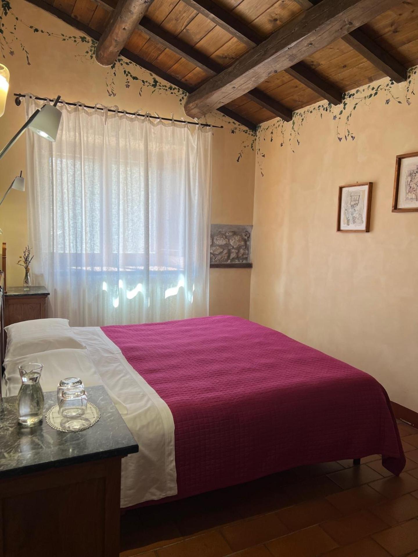 Locanda Sul Lago Санто-Стефано-ди-Сессанио Экстерьер фото