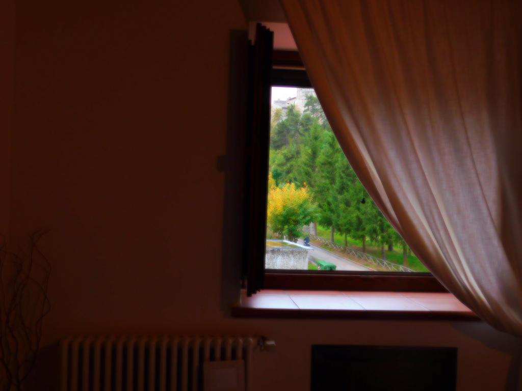 Locanda Sul Lago Санто-Стефано-ди-Сессанио Экстерьер фото