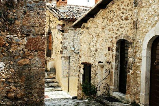 Locanda Sul Lago Санто-Стефано-ди-Сессанио Экстерьер фото
